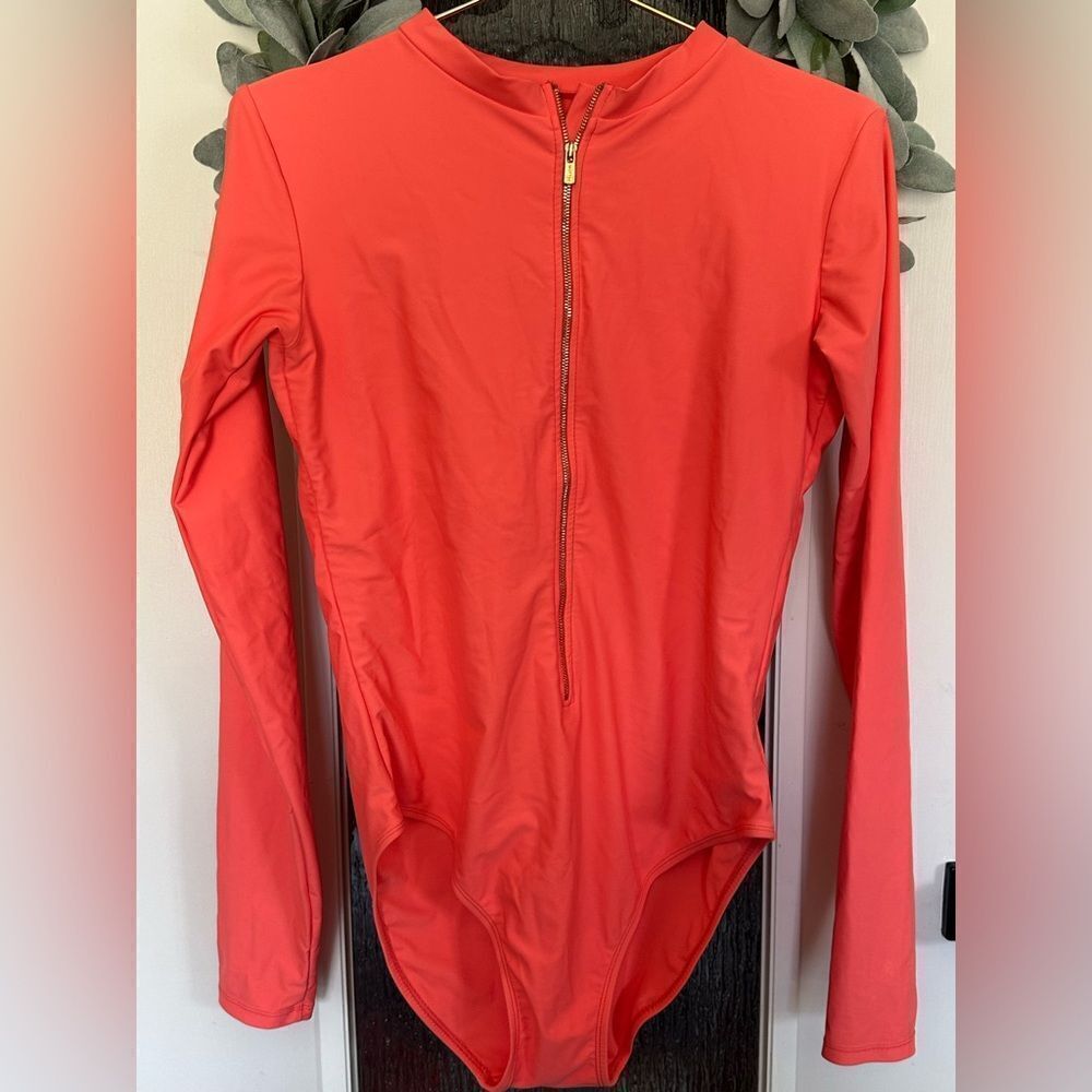 Mott50 | UPF50+ Mila Coral Gold Zipper Long-sleeve Rash-guard One Piece Swim | L